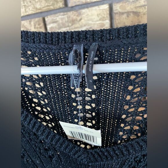 Nwt guess top - Picture 6 of 6